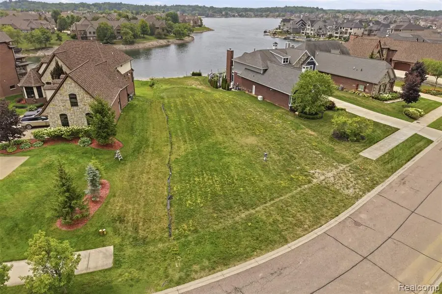 10407 Stoney Point, South Lyon, MI 48178 - #2