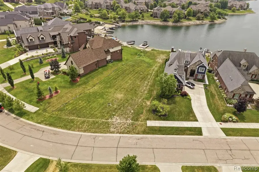 10407 Stoney Point, South Lyon, MI 48178 - #3