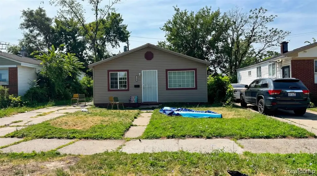 7200 Edgeton, Hamtramck, MI 48212 - #1