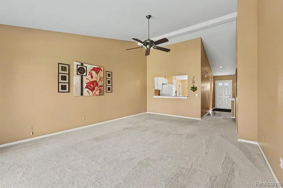 42619 Cedar Ridge, Clinton Township, MI 48038 - #3