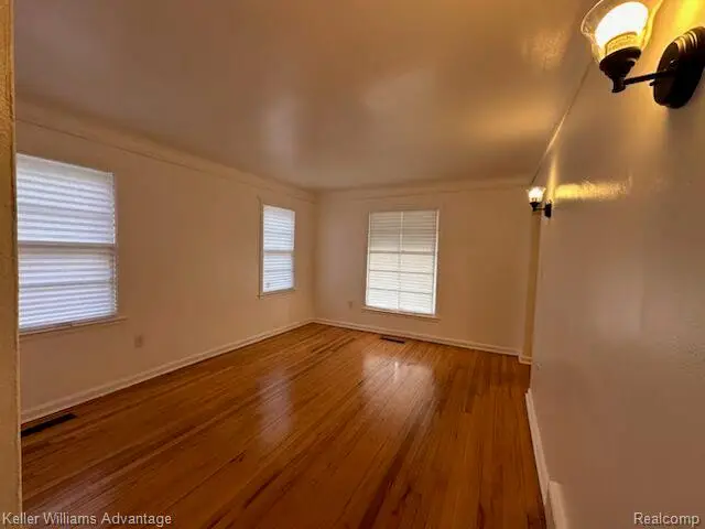 19502 Whitcomb, Detroit, MI 48235 - #3