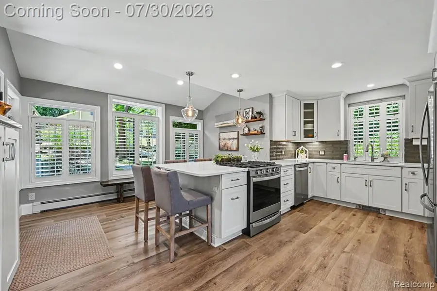6580 Leytonstone, West Bloomfield, MI 48322 - #3