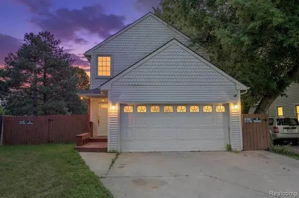 23106 Hughes, Hazel Park, MI 48030