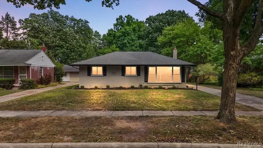 27626 Lexington, Southfield, MI 48076 - #2