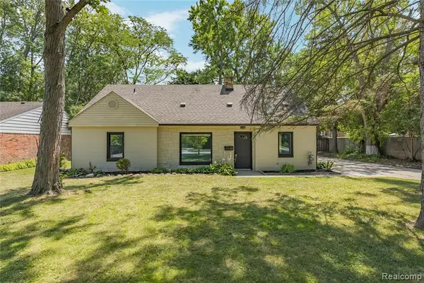 428 Girard, Royal Oak, MI 48073