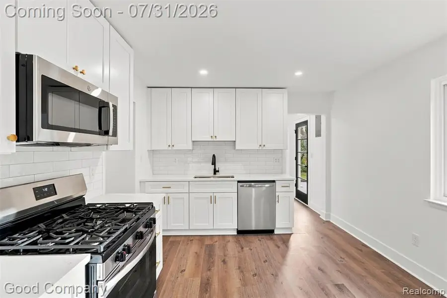 21350 Negaunee, Southfield, MI 48033 - #2