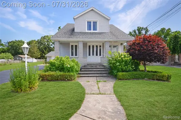 15340 Masonic, Fraser, MI 48026