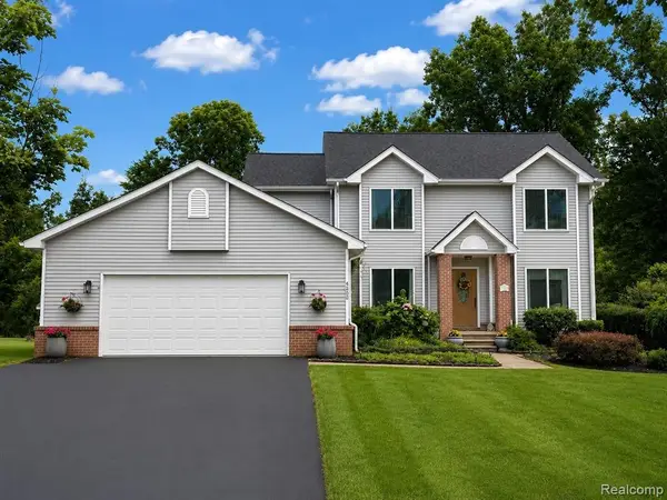 4600 River Hills, Brighton, MI 48114