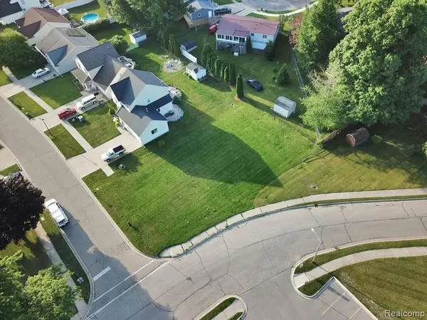 Lot 10 School House, Imlay City, MI 48444
