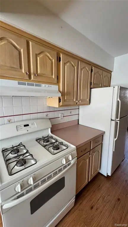 20014 Great Oaks Circle #402, Clinton Township, MI 48036 - #3