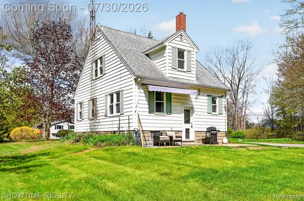 2970 Range, Port Huron, MI 48060