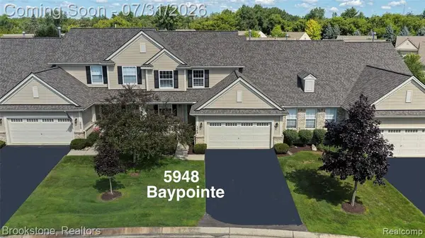 5948 Baypointe, Clarkston, MI 48346