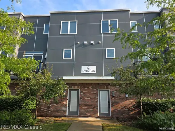 4225 W 14 Mile #Suite 100, Royal Oak, MI 48073