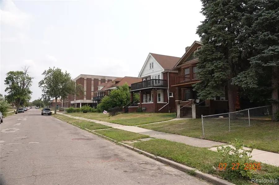 169 Pilgrim, Highland Park, MI 48203 - #2