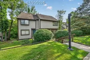 515 Carberry, Brighton, MI 48116 - #2