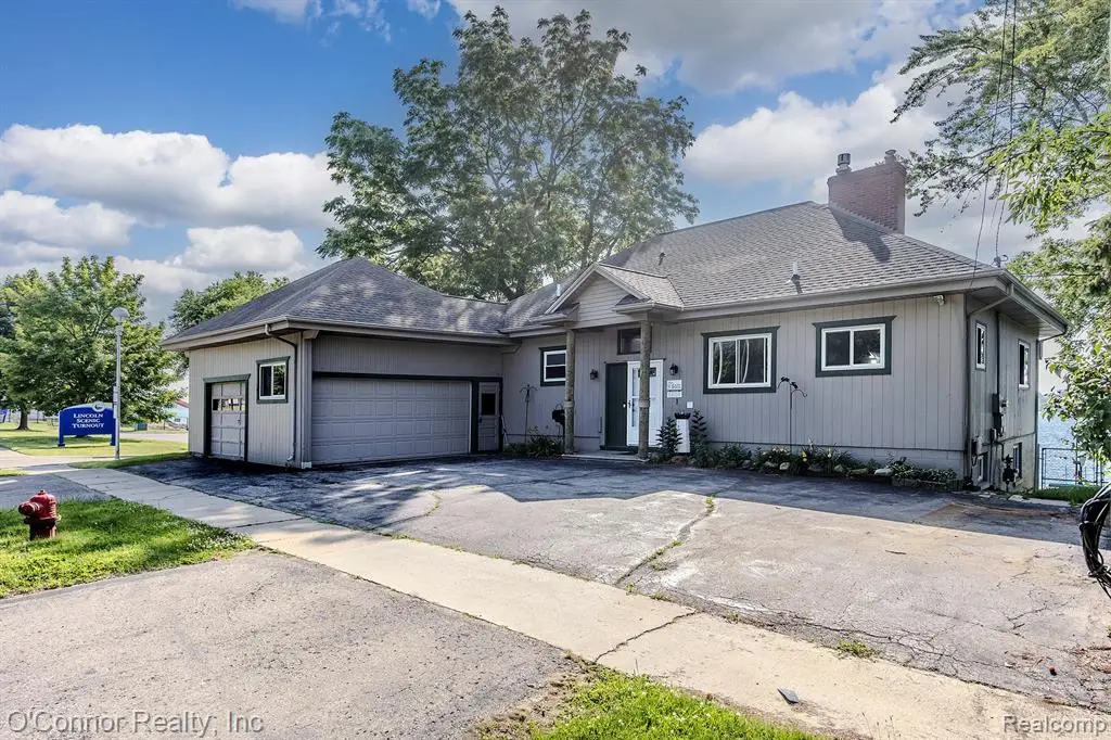 3800 Military, Port Huron, MI 48060 - #1