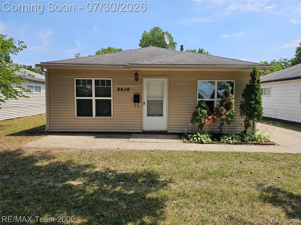 6636 N Waverly, Dearborn Heights, MI 48127 - #1