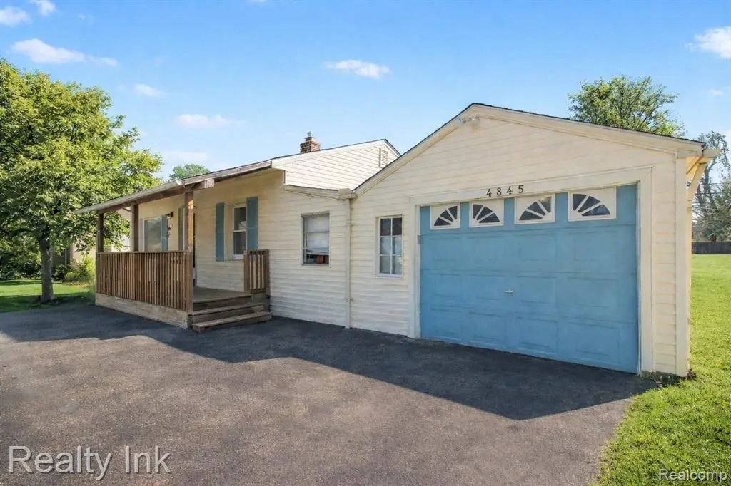 4845 Hatchery, Waterford, MI 48329 - #1
