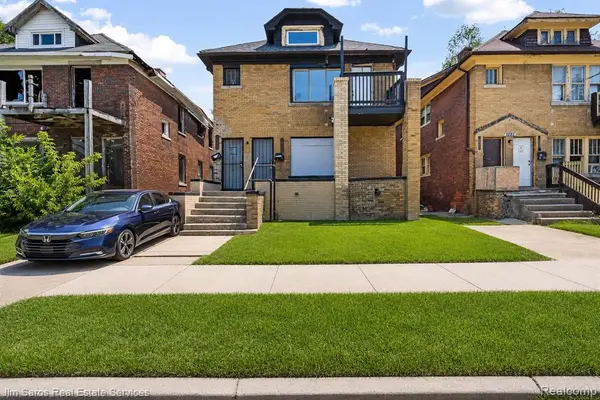 4249 Elmhurst, Detroit, MI 48204