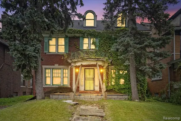 2061 Longfellow, Detroit, MI 48206