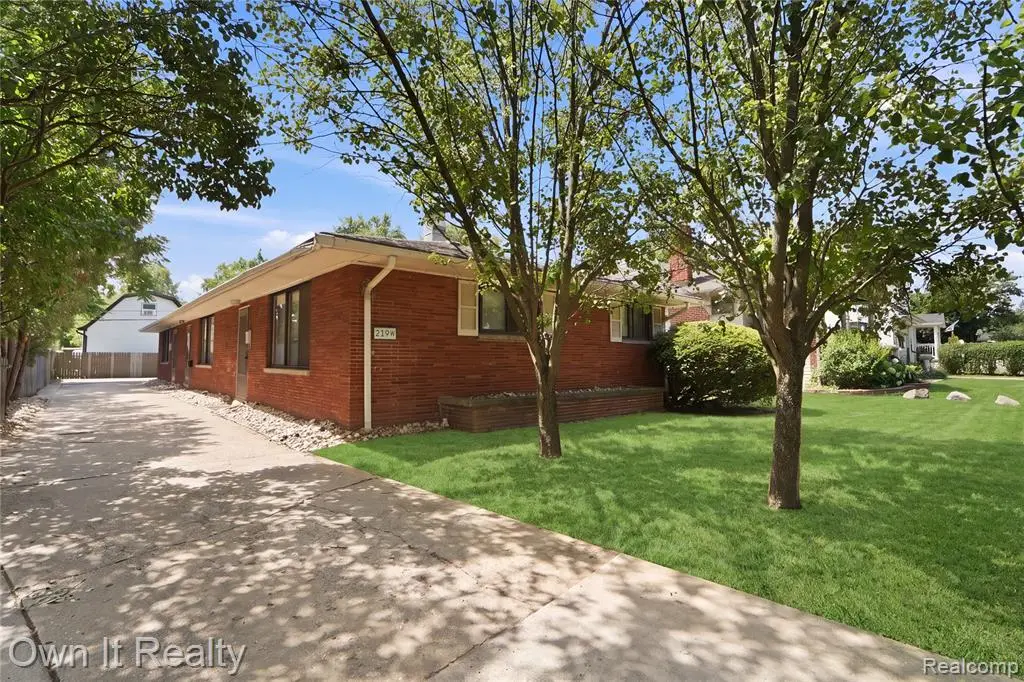 219 W 12 Mile, Royal Oak, MI 48073 - #1