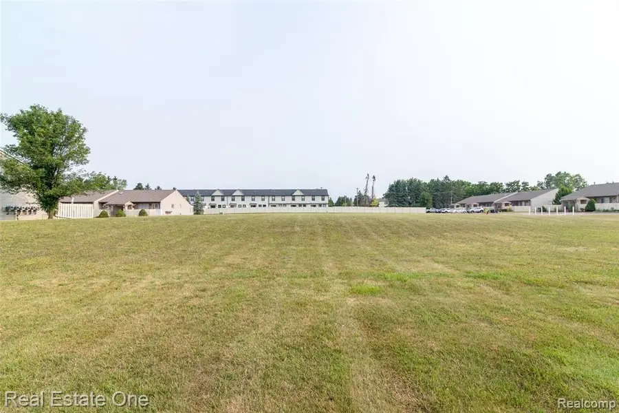 61702 Williamsburg #2, South Lyon, MI 48178 - #3
