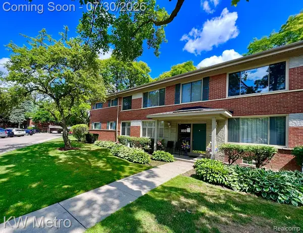 850 N Adams #6, Birmingham, MI 48009