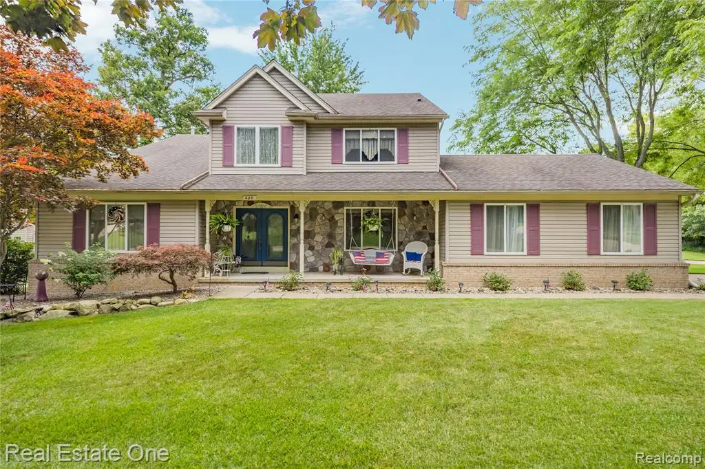 420 Rosario, White Lake, MI 48386 - #1