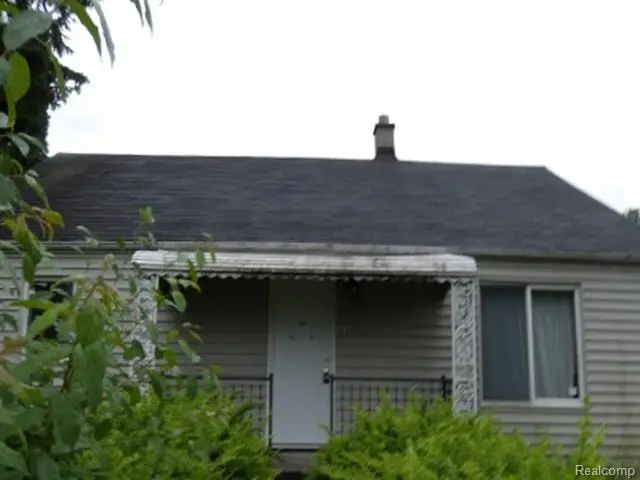 3300 Cherry, Saginaw, MI 48601 - #3