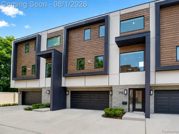 713 E 11 Mile, Royal Oak, MI 48067