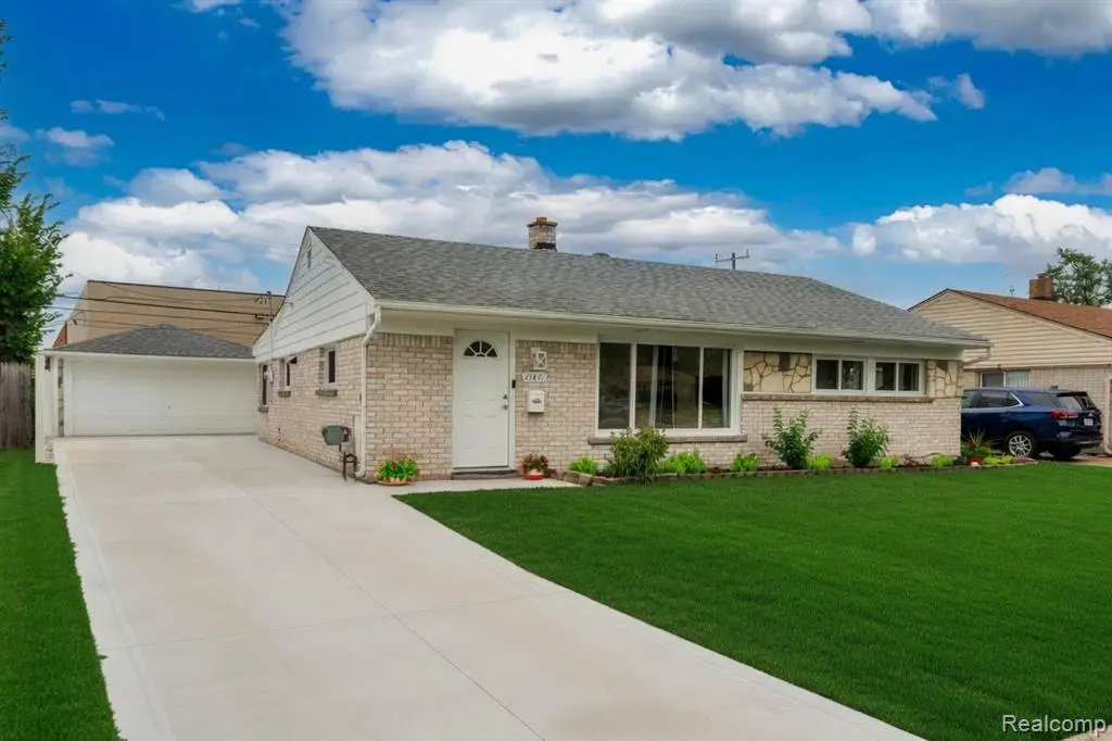 25452 Miracle, Madison Heights, MI 48071 - #1