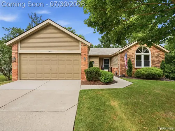 19533 Cardene, Northville, MI 48167