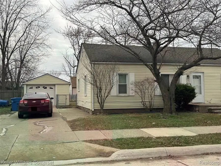 13723 Hendricks, Warren, MI 48089 - #2