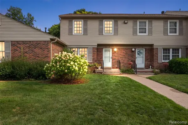 24224 Bashian, Novi, MI 48375