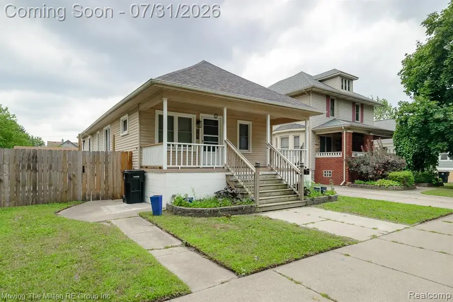 567 Superior, Wyandotte, MI 48192 - #2
