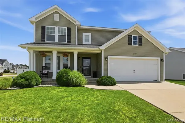 3553 Amber Oaks, Howell, MI 48855