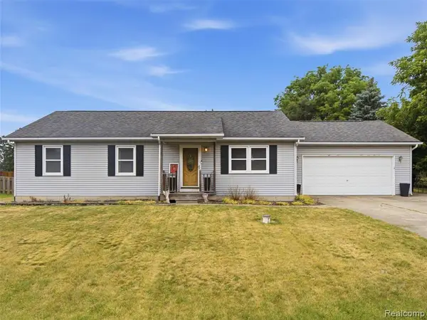 1230 Darci, Fenton, MI 48430