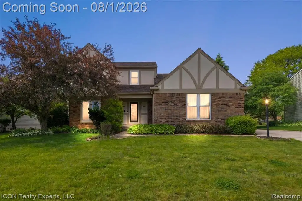44831 Huntington, Novi, MI 48375 - #1