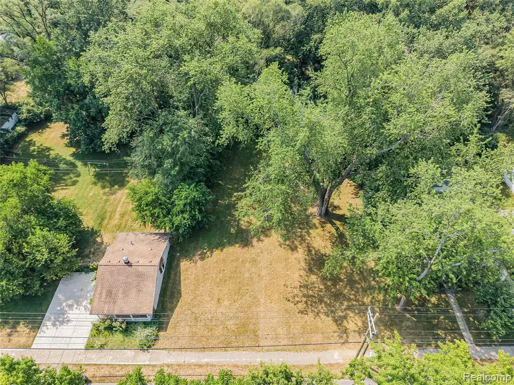 26747 Vassar, Redford, MI 48240 - #1