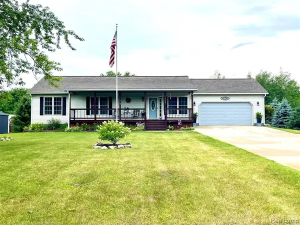5990 Cobblestone, North Branch, MI 48461