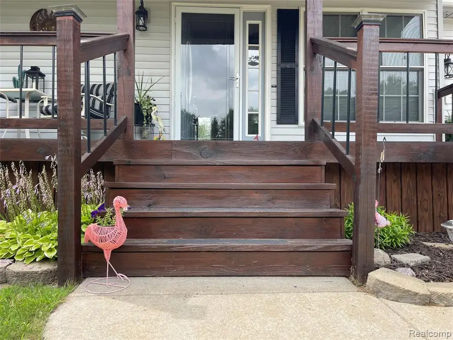 5990 Cobblestone, North Branch, MI 48461 - #2