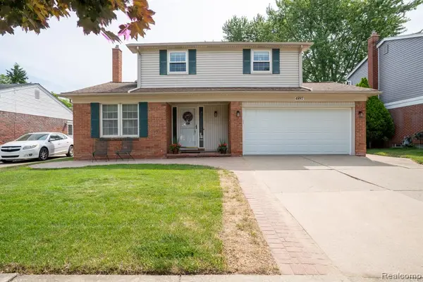 4897 Jackson, Trenton, MI 48183