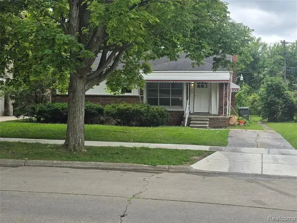 29093 Emerson, Inkster, MI 48141