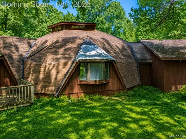 28966 Sibley, Romulus, MI 48174