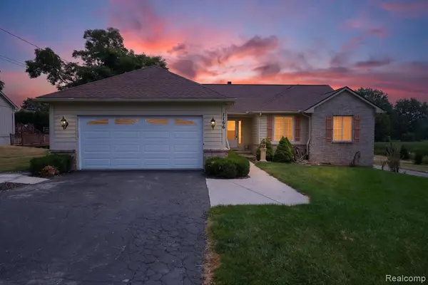 1166 N Bridge, Linden, MI 48451