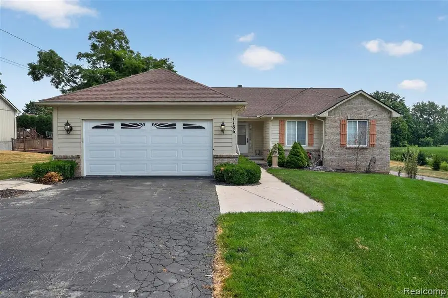 1166 N Bridge, Linden, MI 48451 - #3