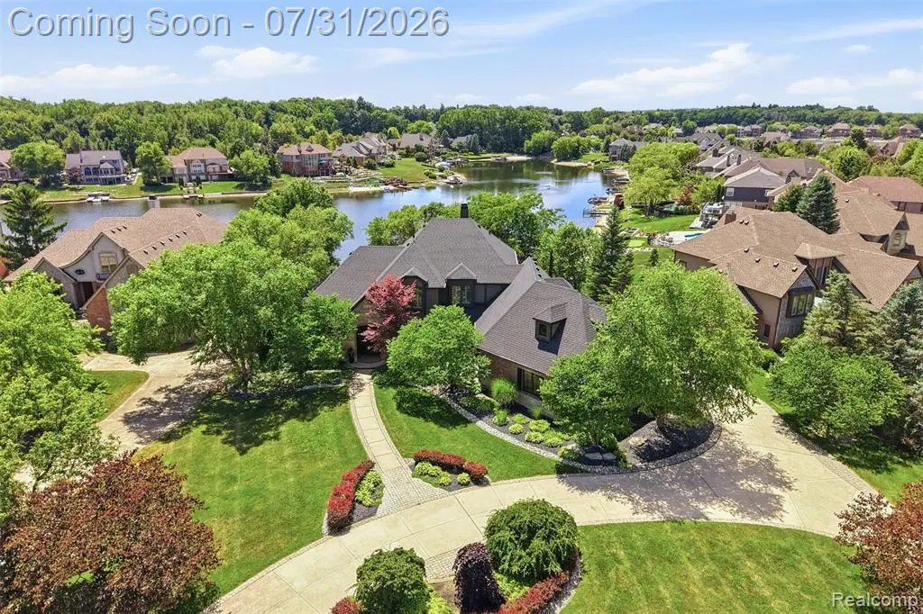8714 Stoney Creek, South Lyon, MI 48178 - #1