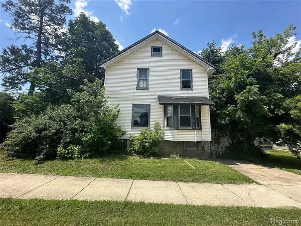 213 Whittemore, Pontiac, MI 48342