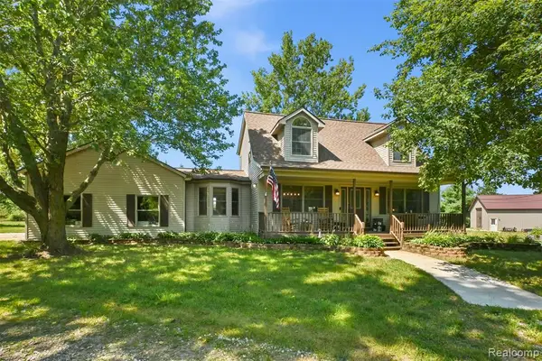6214 Lazy K, Pinckney, MI 