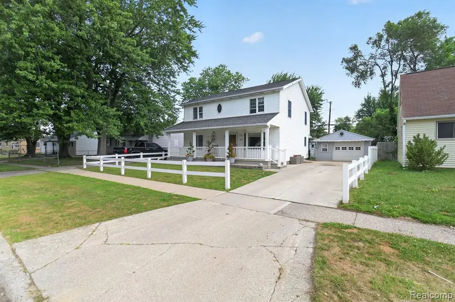 1120 Redleaf, Ypsilanti, MI 48198 - #3